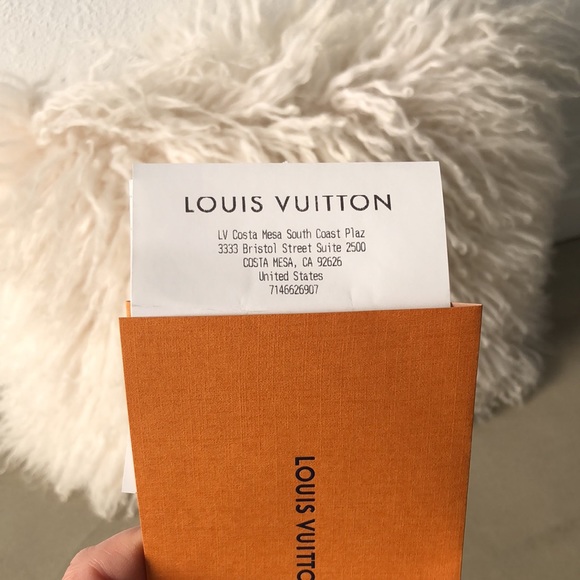 ❤️SOLD DIRECT❤️🦄 Limited Edition Louis Vuitton Key Pouch - Picture 9 of 9